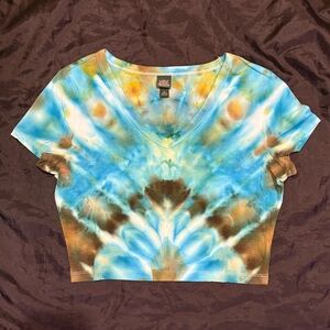 Wild Fable Blue and Brown Tie-Dye Crop Top